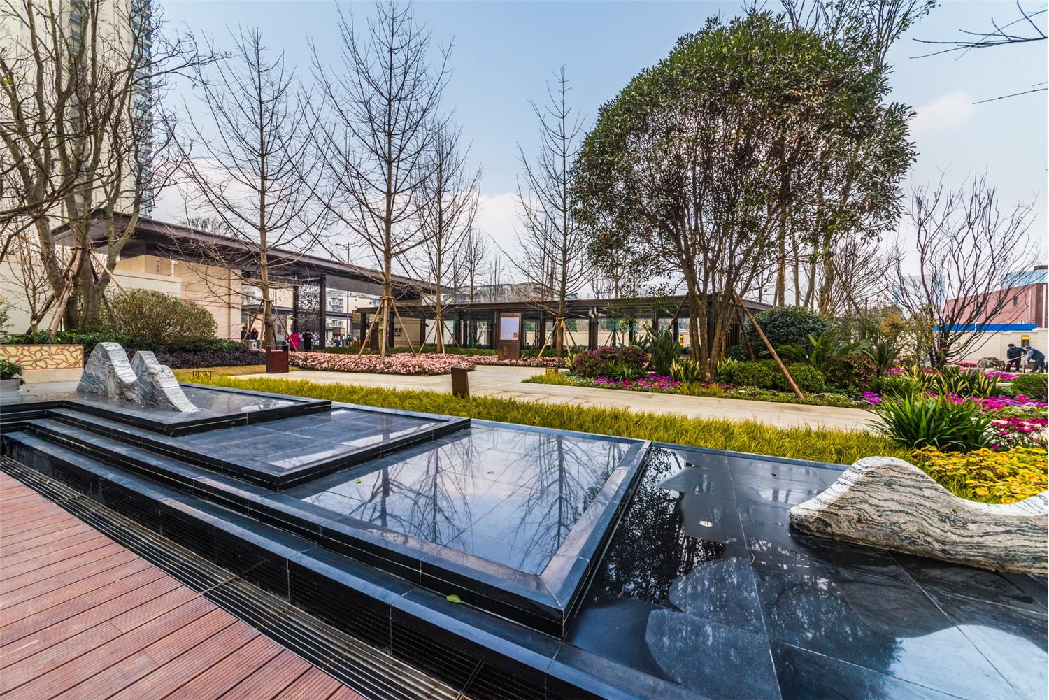 成都龍湖紫宸最新動態(tài)，揭開未來居住的新篇章
